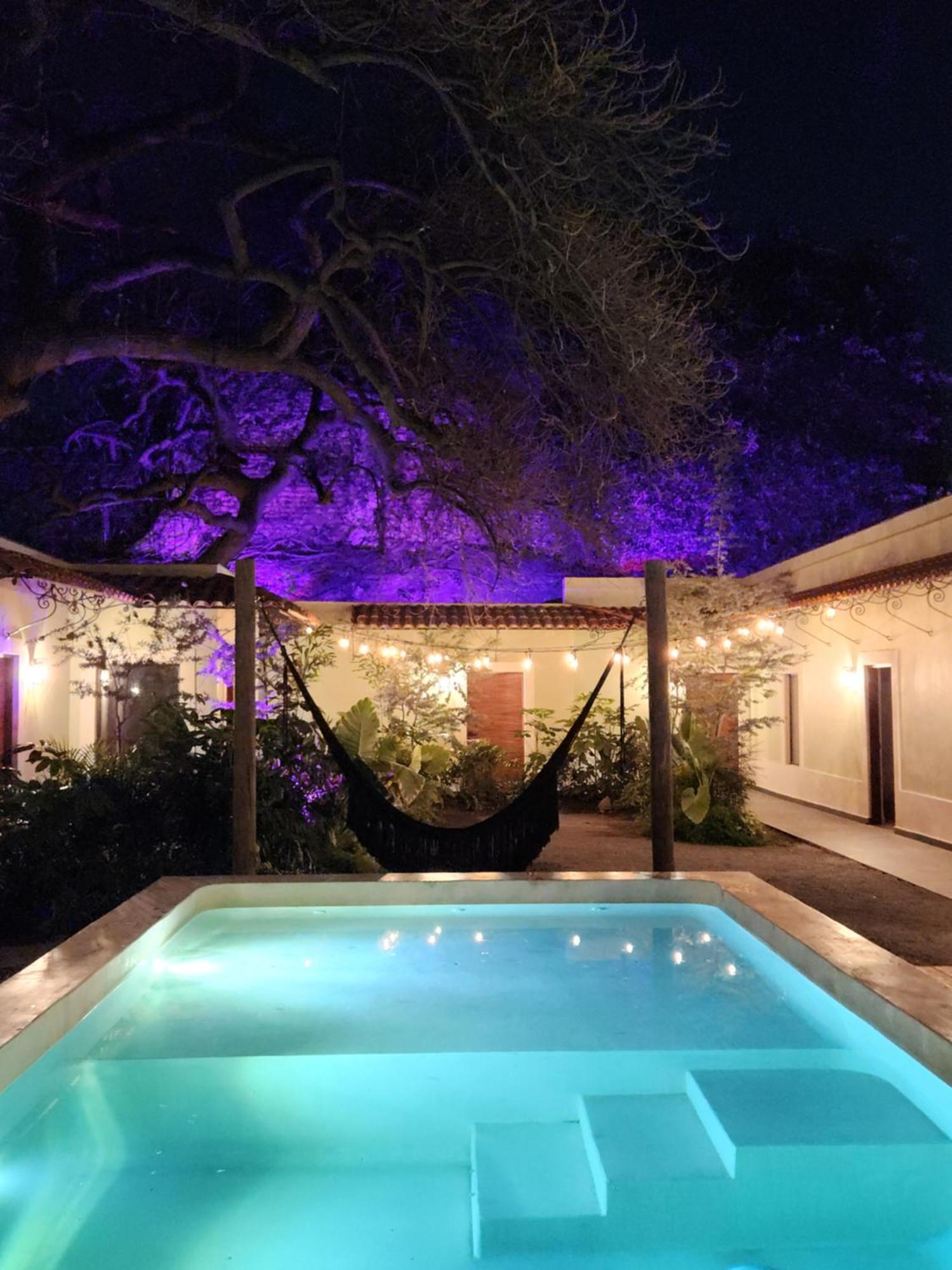 Hotel Boutique Villa Escondida, A Pasos De Lo Mejor En Tlaquepaque Bagian luar foto